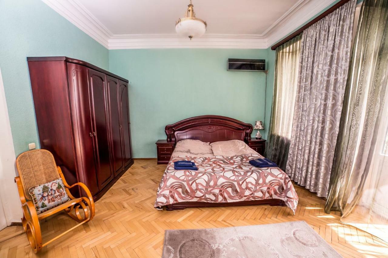 Gold District Apartment Tbilisi Exterior foto